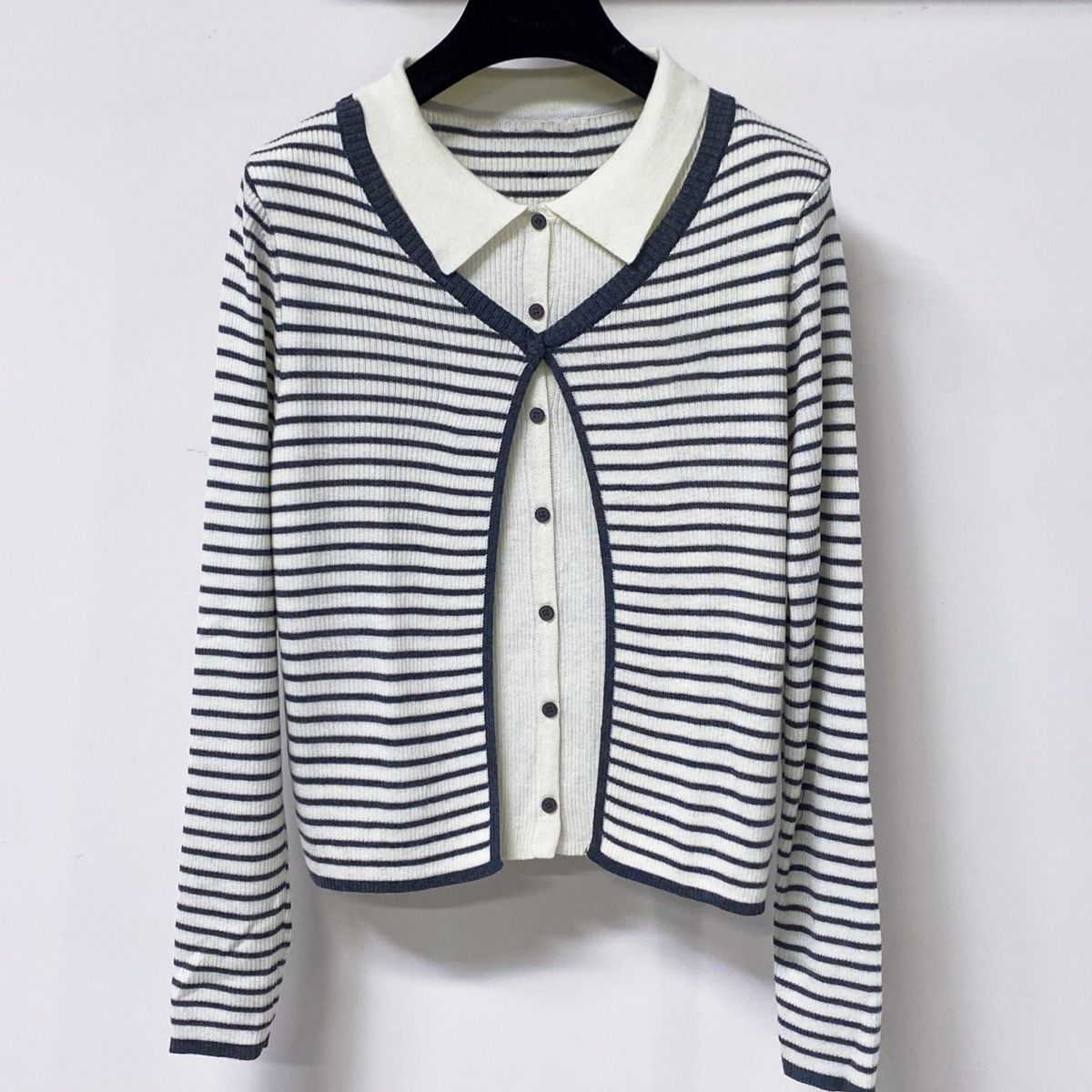 Silk Blouse - คุณภาพสูงผู้หญิงโปโลคอปกถักลายทางแขนยาวเสื้อปลอมสองชิ้นเสื้อถักลำลอง lyt26723102