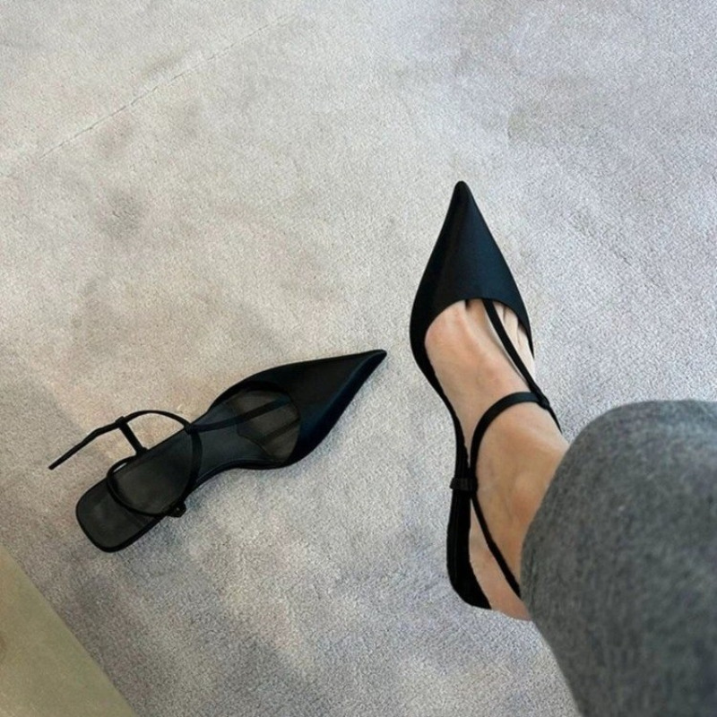 Womens Heels - รองเท้าแบรนด์สำหรับผู้หญิง รองเท้าแตะหัวแหลมสุดเซ็กซี่ ส้นเตี้ยใส่สบาย รองเท้าแตะแฟชั่น รองเท้าส้นสูงไซส์ใหญ่ ดีไซน์เรียบง่าย